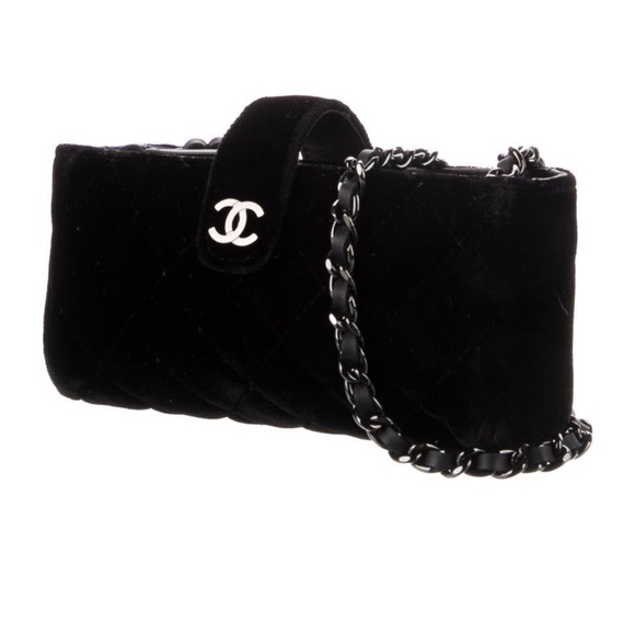 CHANEL MINI CROSSBODY BAG - Picture 3 of 10